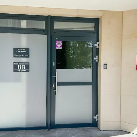 A1 - Kings Big - Haven - Two Shared Bathrooms Apartment